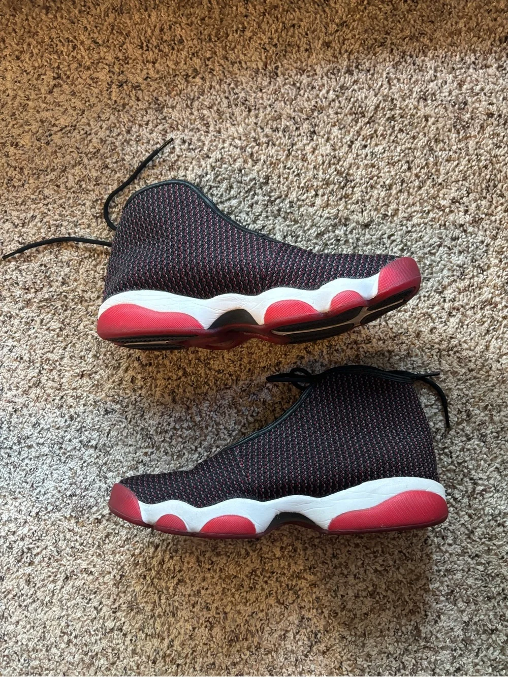 Jordan Horizon - Size 10.5 - Men’s